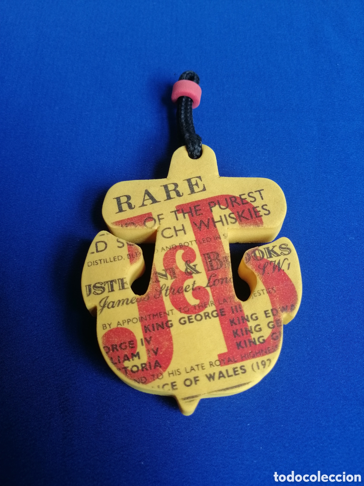 Collection of Keychains: J&B WHISKY LLAVERO PUBLICIDAD