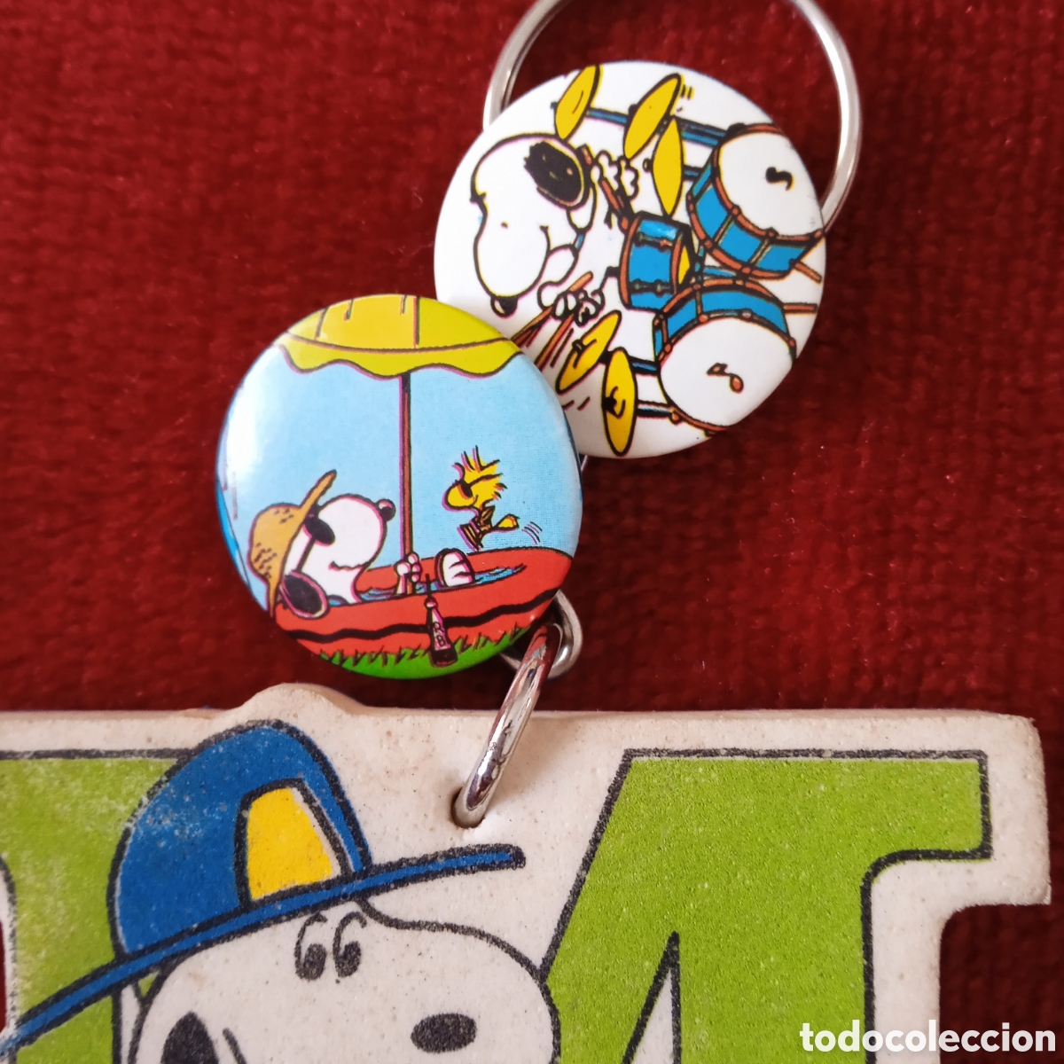 Coleccionismo de llaveros: Vintage.Llavero Snoopy.con dos chapas - Foto 3