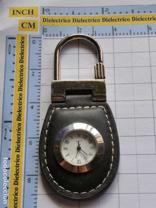 Coleccionismo de llaveros: LLAVERO DE RELOJ. NO FUNCIONANDO - Foto 1