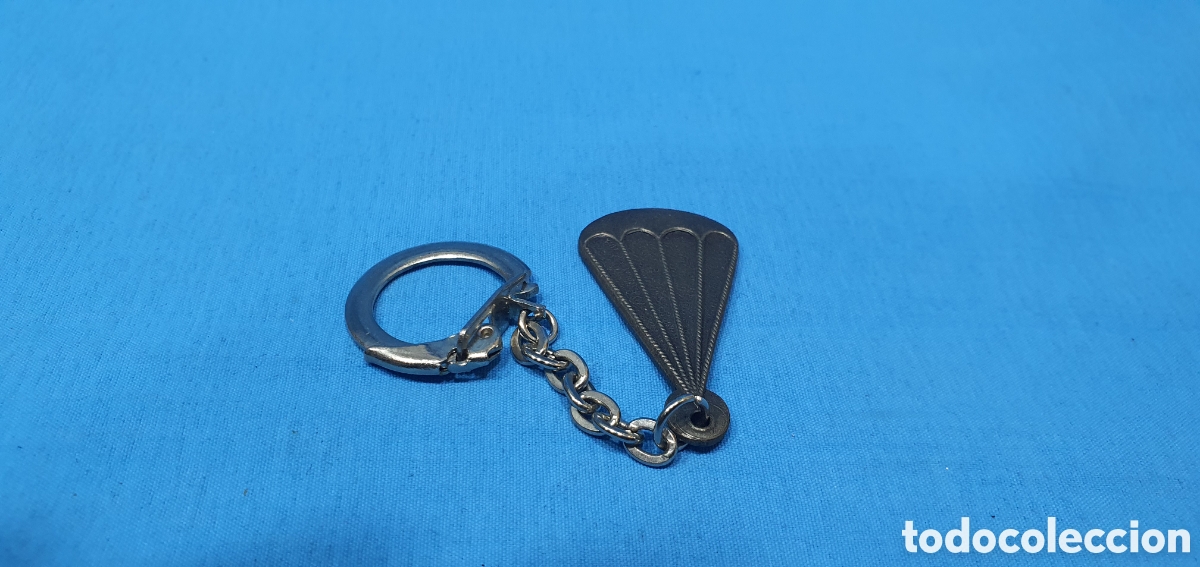 Coleccionismo de llaveros: LLAVERO PARACAIDAS SASPA