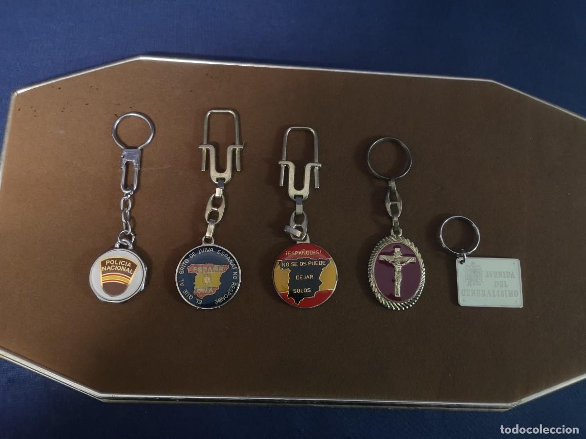 Coleccionismo de llaveros: LLAVEROS DE COLECCION DE LA EPOCA DE FRANCO - Foto 1