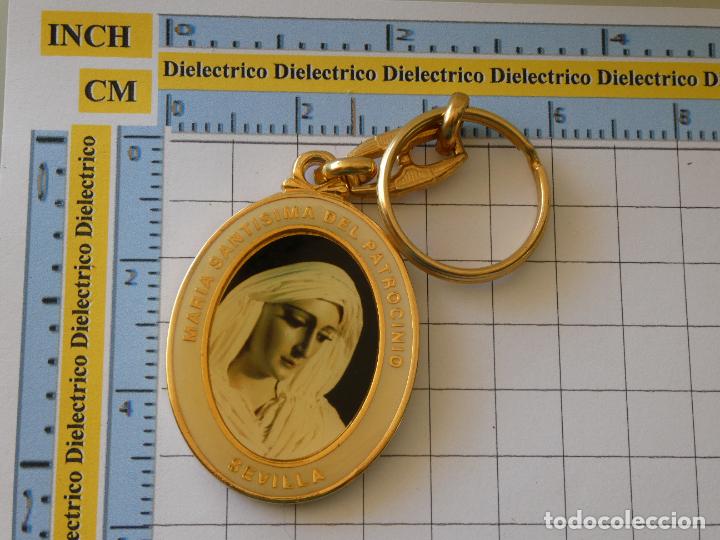 Collection of Keychains: LLAVERO RELIGIOSO SEMANA SANTA. MAR&Iacute;A SANT&Iacute;SIMA DEL PATROCINIO CACHORRO. SEVILLA