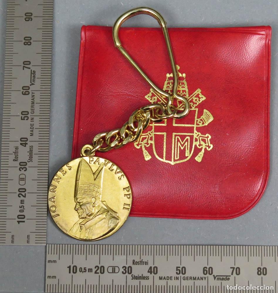 Collection of Keychains: LLAVERO. JUAN PABLO II. NRA SRA PERPETUO SOCORRO