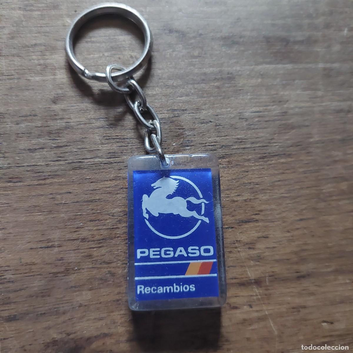Coleccionismo de llaveros: Llavero vintage Pegaso