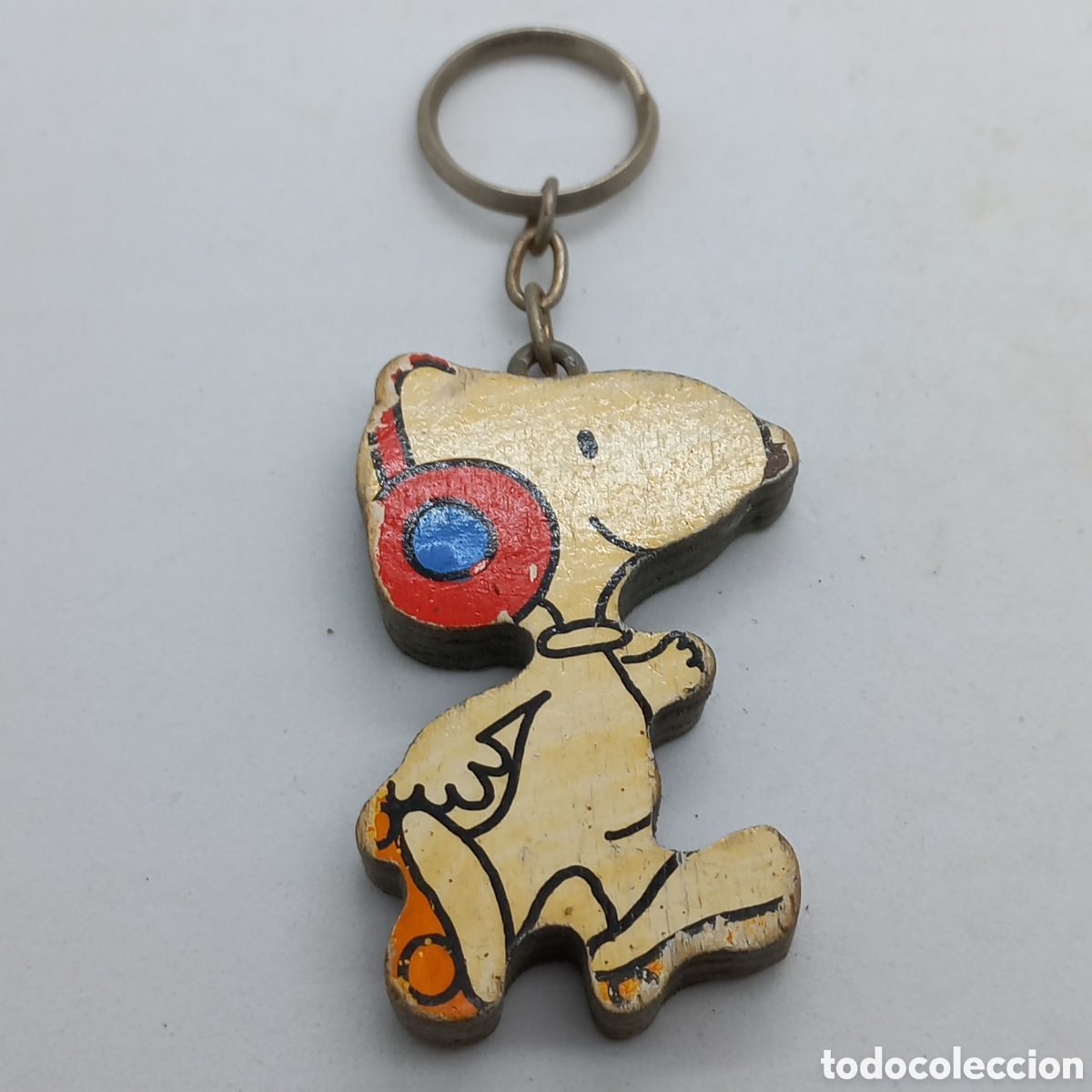Coleccionismo de llaveros: Llavero Snoopy de madera