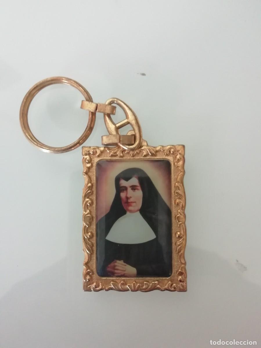 Collection of Keychains: ANTIGUO LLAVERO DE SANTA TERESA JORNET- PATRONA DE LA ANCIANIDAD