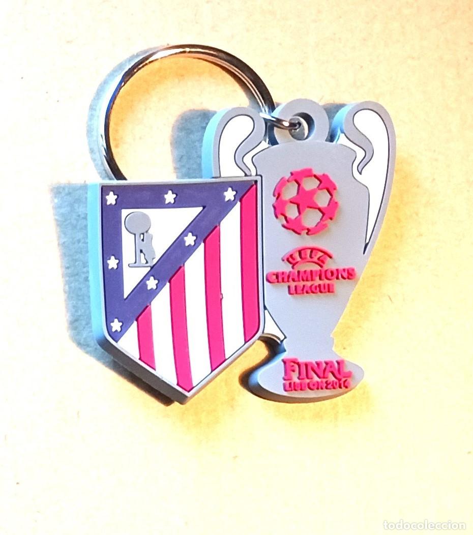 Sammlung von Schl&uuml;sselanh&auml;ngern: LLAVERO ATLETICO MADRID FINAL CHAMPIONS LEAGUE LISBOA 2014 FUTBOL KEYRING CHAVEIRO PORTE-CLES R84R