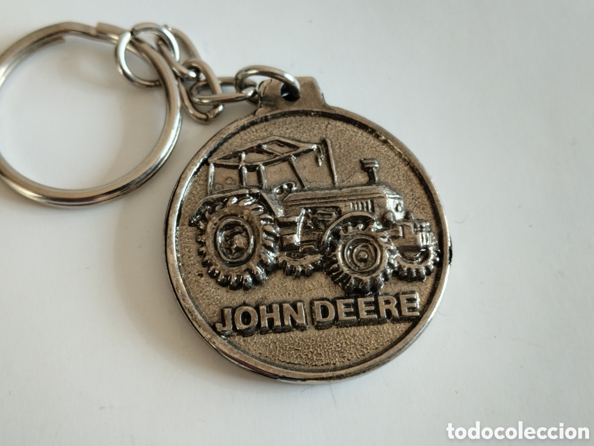 Sammlung von Schl&uuml;sselanh&auml;ngern: UN CLASICO LLAVERO ALTO RELIEVE TRACTOR JOHN DEERE NUEVOS TRACTORES SERIE40 POTENTES ...Y A TIEMPO