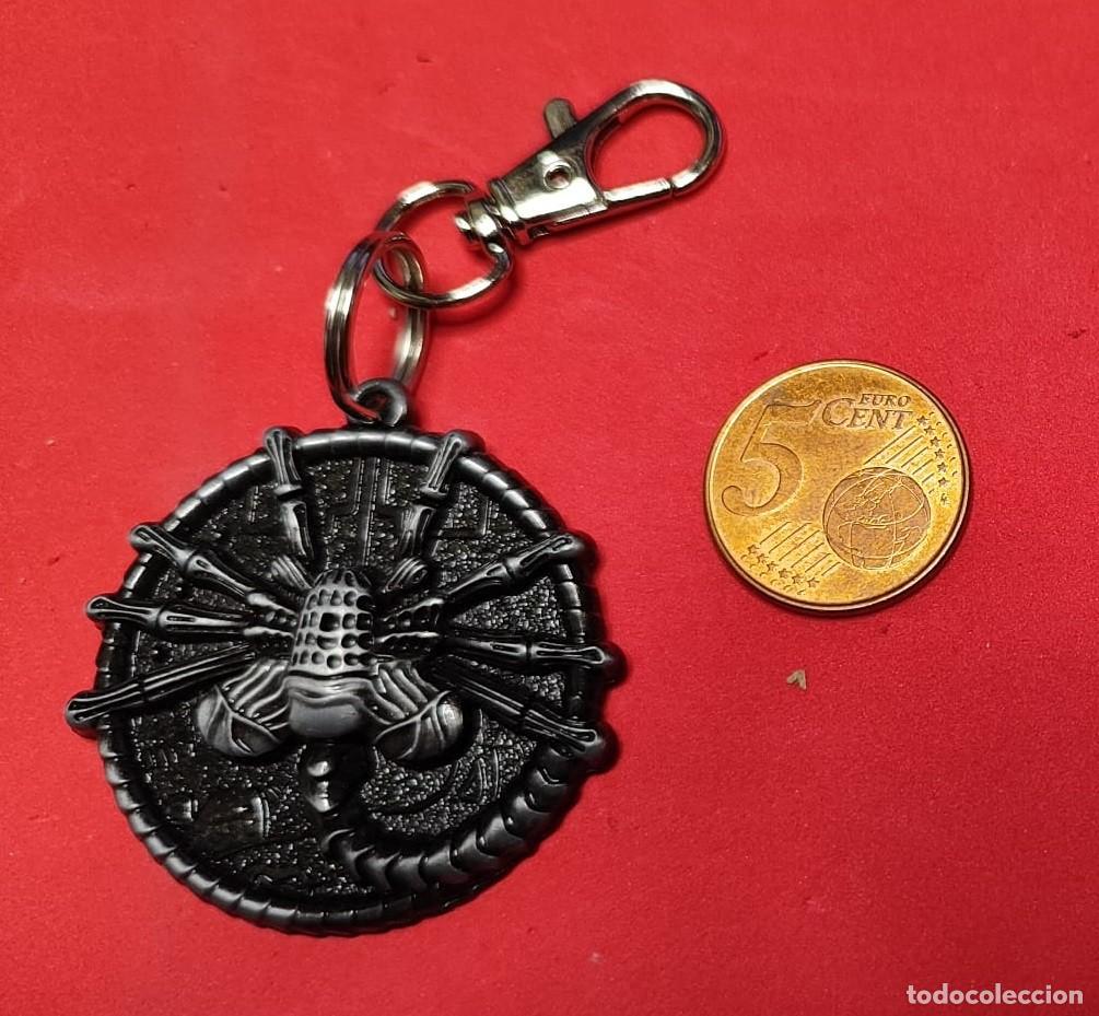 Coleccionismo de llaveros: ALIEN FACEHUGGER - LLAVERO - METAL - Foto 1