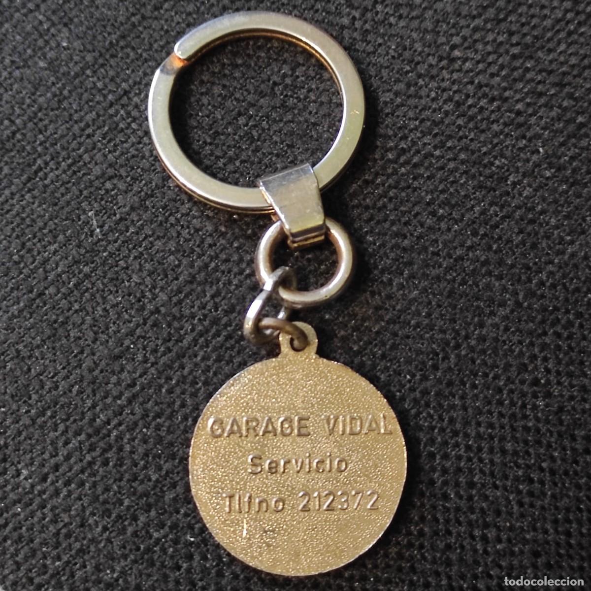 Coleccionismo de llaveros: Llavero antiguo DKV. - Foto 2