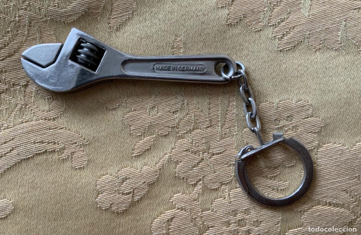 Coleccionismo de llaveros: LLAVERO LLAVE INGLESA MADE IN GERMANY - Foto 1