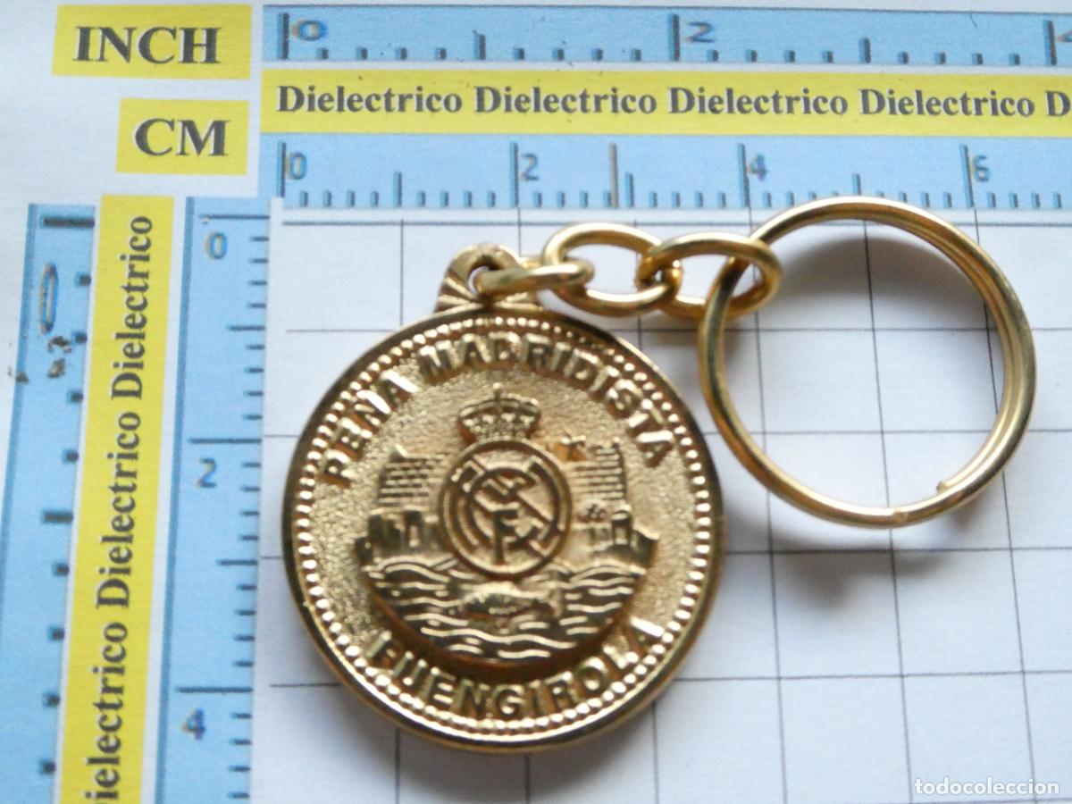 Collection of Keychains: ANTIGUO LLAVERO DE DEPORTES. PE&Ntilde;A MADRIDISTA DE FUENGIROLA 1994 PARTIDO VETERANOS REAL MADRID CF