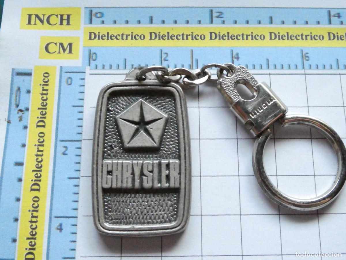 Coleccionismo de llaveros: ANTIGUO LLAVERO COCHES MOTOS. CHRYSLER CONCESIONARIOS DE MOTRIL GRANADA