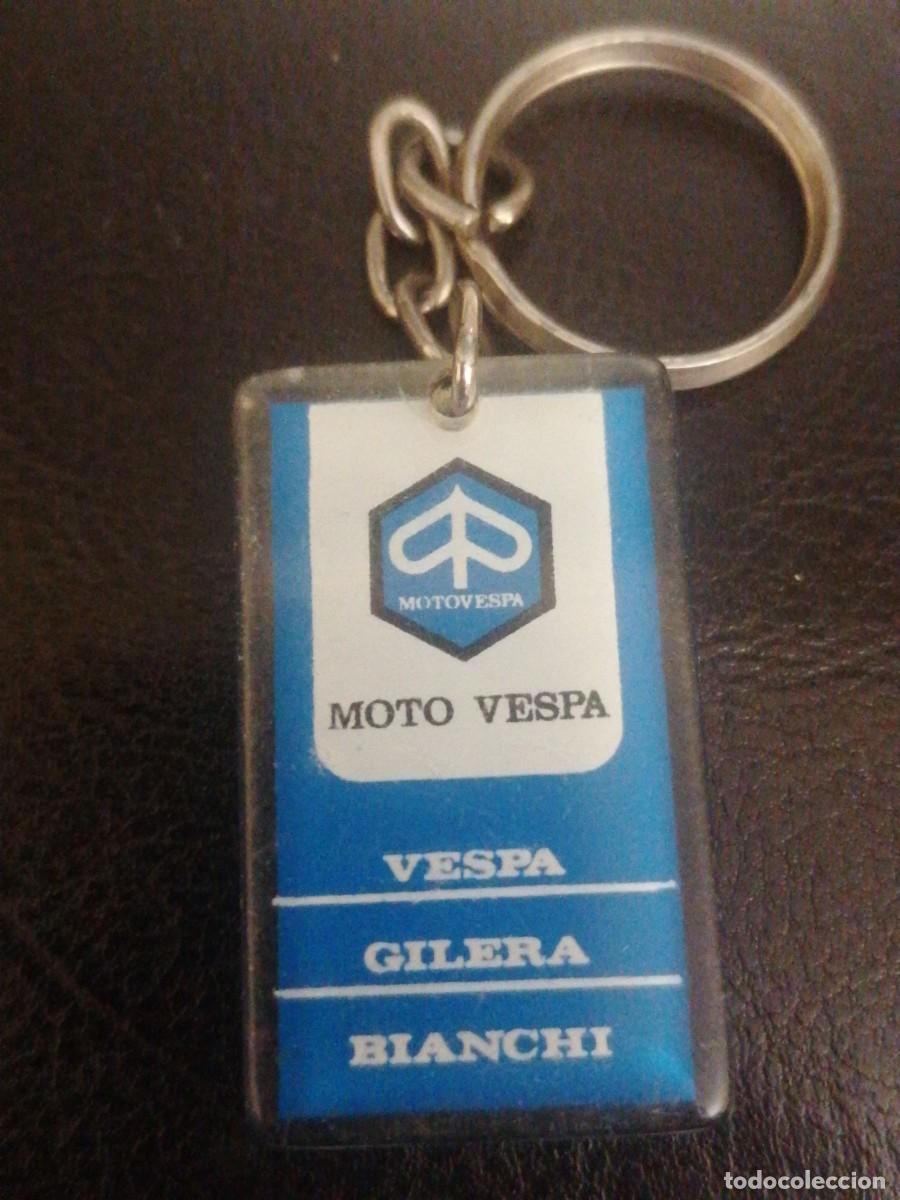 Collection of Keychains: Llavero moto vespa Gilera Bianchi moto vespa