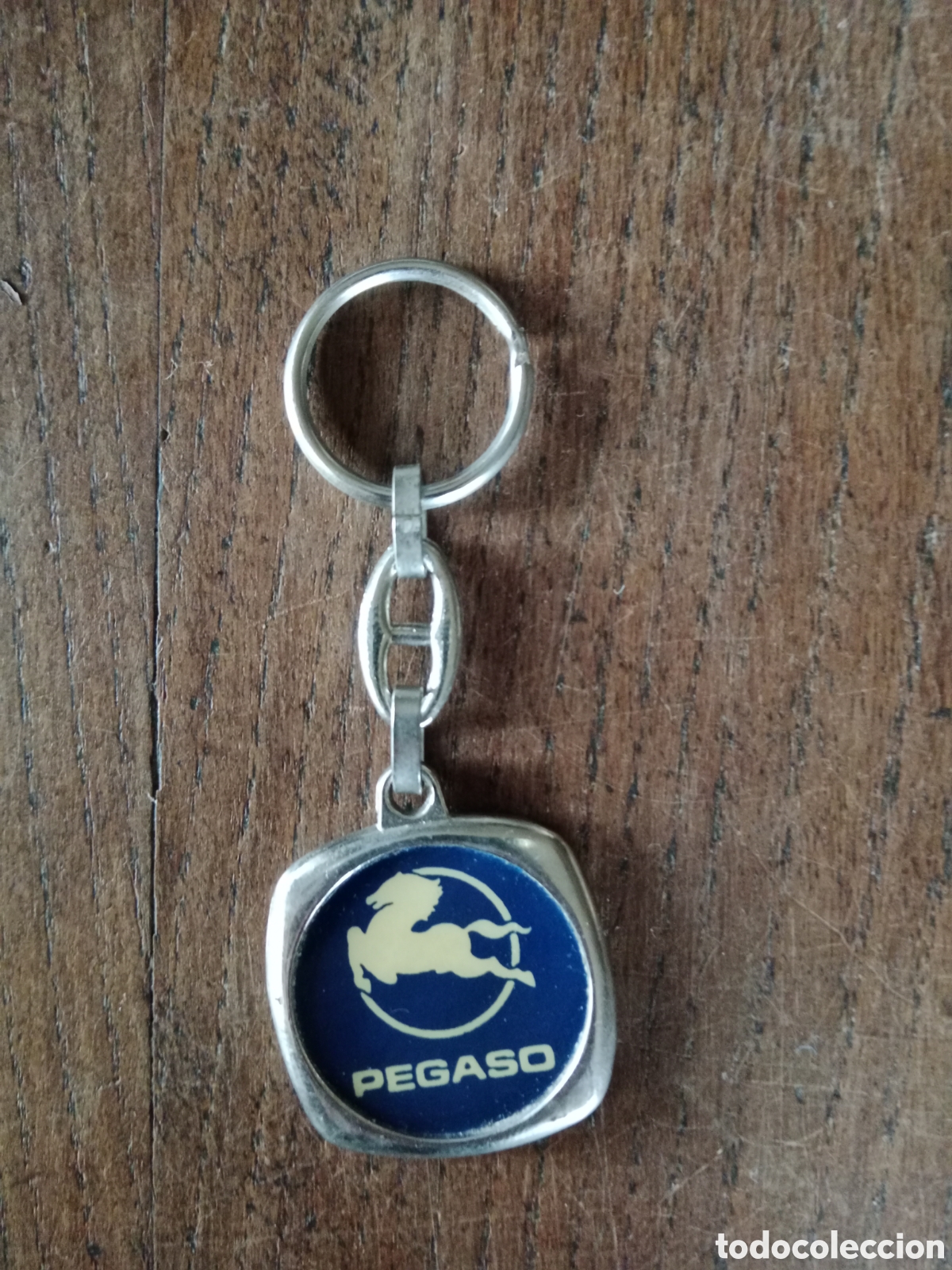 Sammlung von Schl&uuml;sselanh&auml;ngern: Llavero cami&oacute;n Pegaso