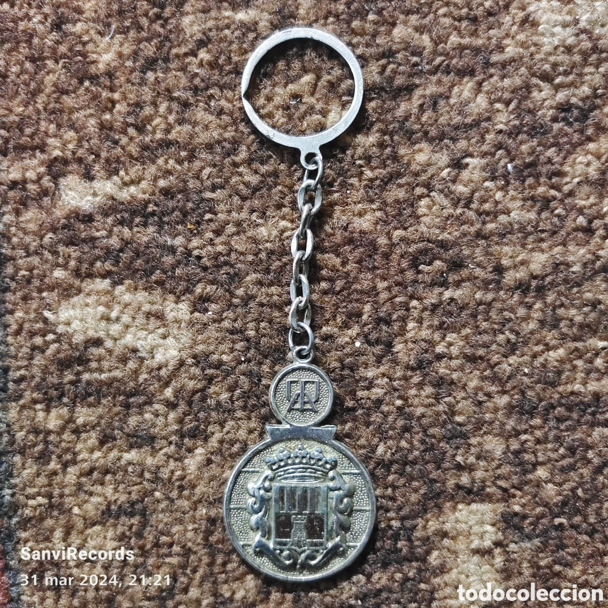 Collection of Keychains: LLAVERO CAJA DE AHORROS PROVINCIAL, XX ANIVERSARIO, ALICANTE (1954-1974)