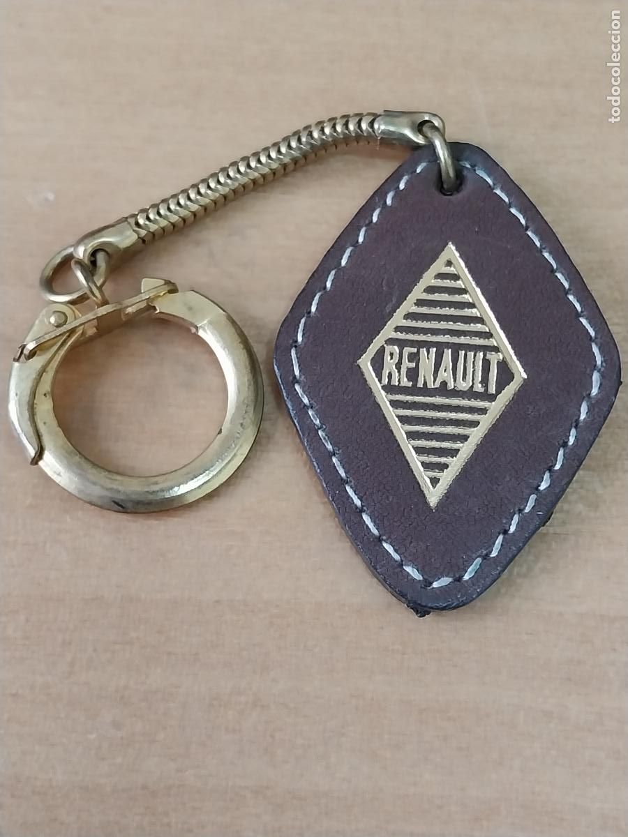 Coleccionismo de llaveros: RENAULT F.A.S.A. FASA A&Ntilde;OS 60 RARO COCHES AUTOMOCION F&Aacute;BRICA LLAVERO PIEL COSIDA METAL DORADO 4,5CM