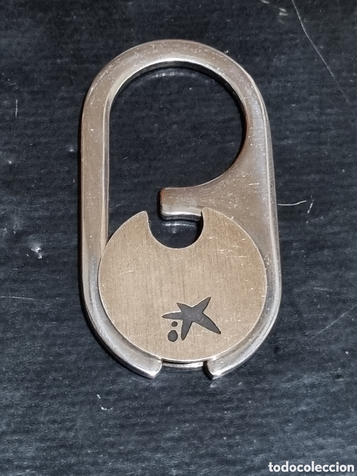 Coleccionismo de llaveros: LLAVERO LA CAIXA METAL Y PLATA - Foto 1
