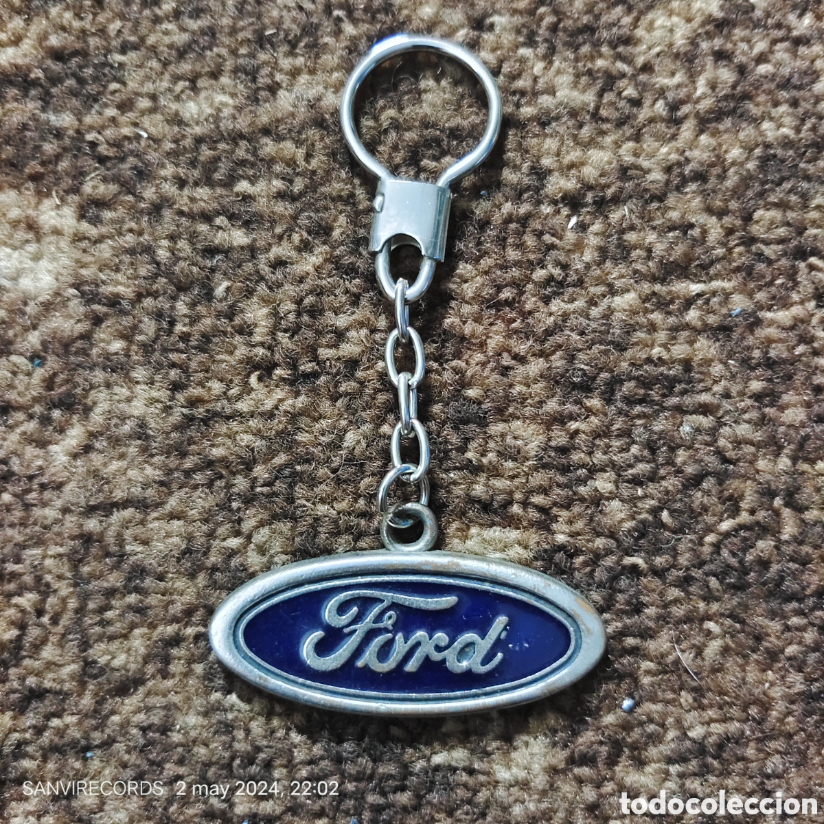 Sammlung von Schl&uuml;sselanh&auml;ngern: LLAVERO FORD, VICENS MOTORS (OLIVA, VALENCIA)