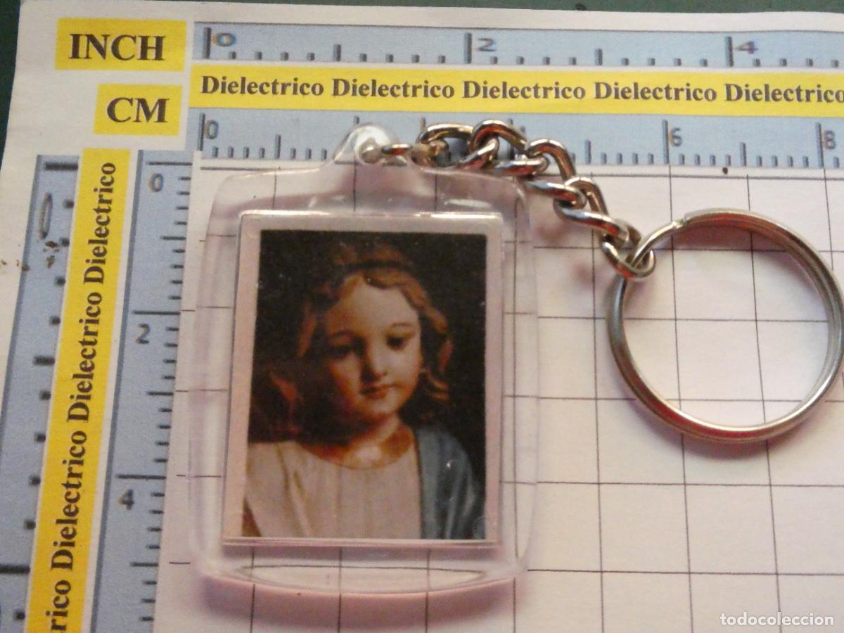 Collection of Keychains: LLAVERO RELIGIOSOS SEMANA SANTA. NI&Ntilde;A MAR&Iacute;A COLEGIO DE LA PRESENTACI&Oacute;N DE M&Aacute;LAGA