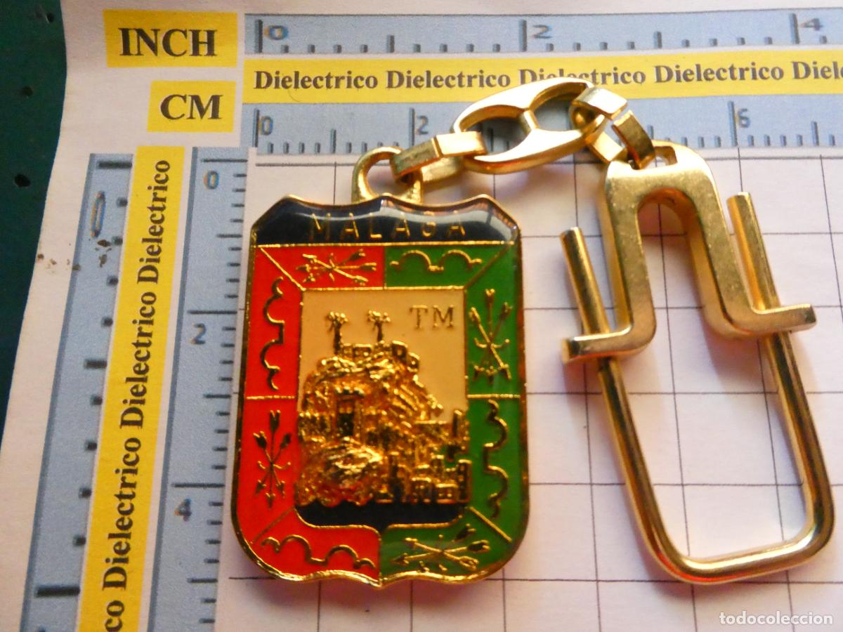 Collectionnisme de portes-cl&eacute;s: LLAVERO DE TURISMO HER&Aacute;LDICA. ESCUDO HER&Aacute;LDICO M&Aacute;LAGA CENACHERO. CALIDAD