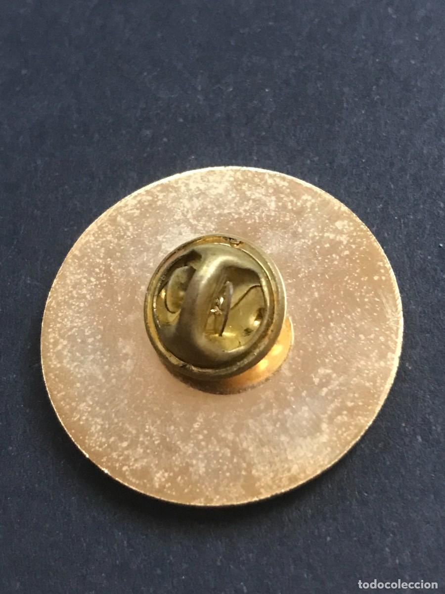 Coleccionismo de llaveros: PIN PINS - ETS. GEORGES LUCIA PERPIGNAN - Foto 2