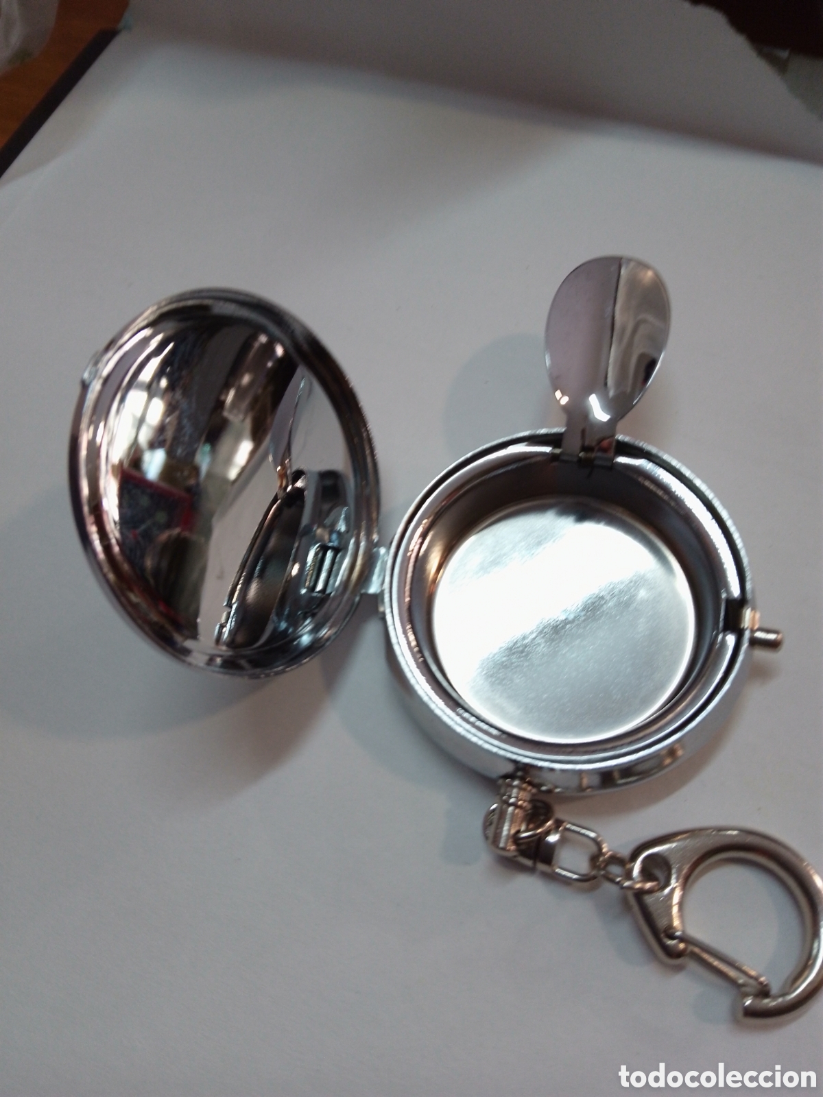 Coleccionismo de llaveros: Llavero cenicero - car01