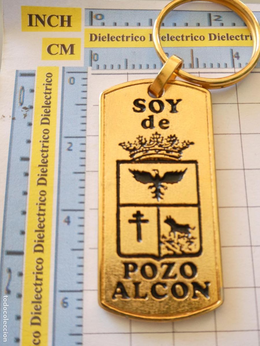 Sammlung von Schl&uuml;sselanh&auml;ngern: LLAVERO DE TURISMO HER&Aacute;LDICA. ESCUDO HER&Aacute;LDICO POZO ALC&Oacute;N JAEN