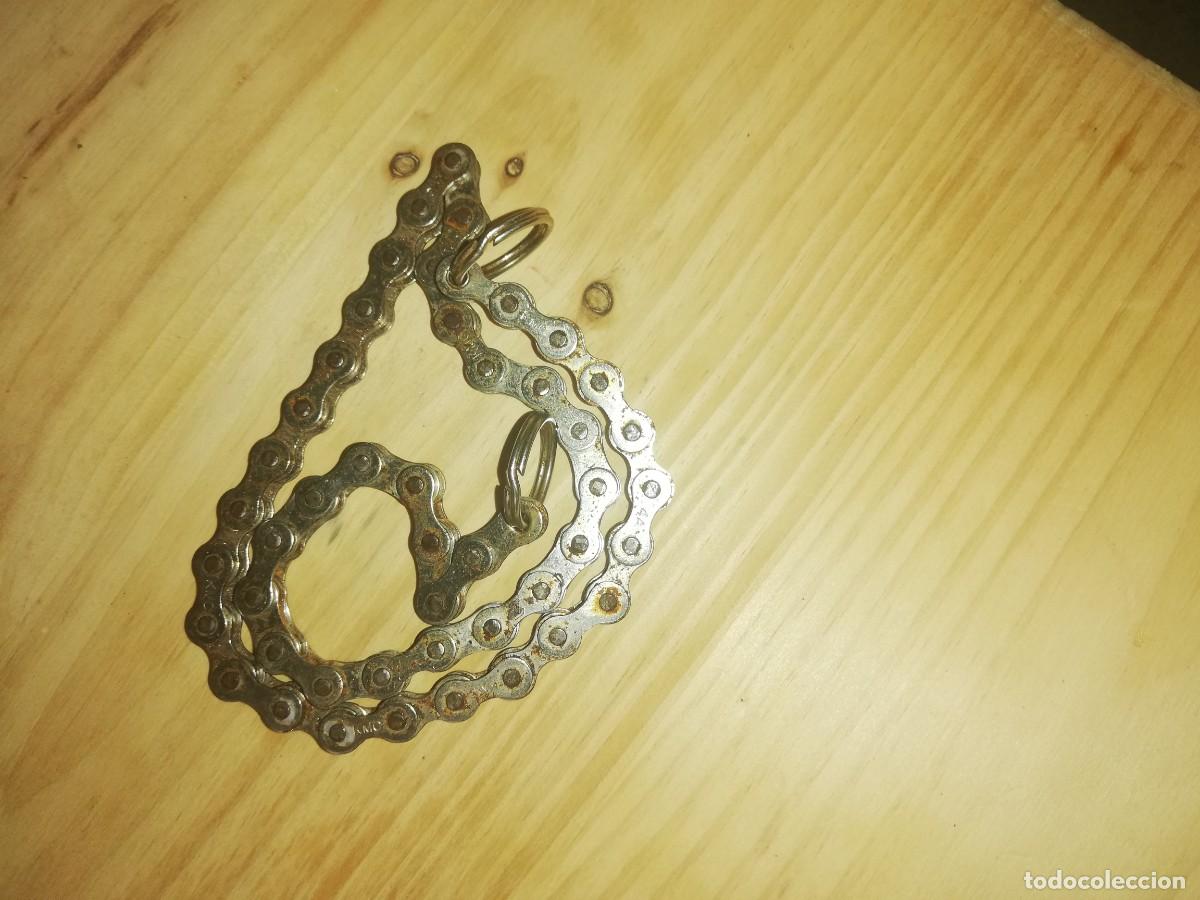 Coleccionismo de llaveros: Llavero cadena de moto