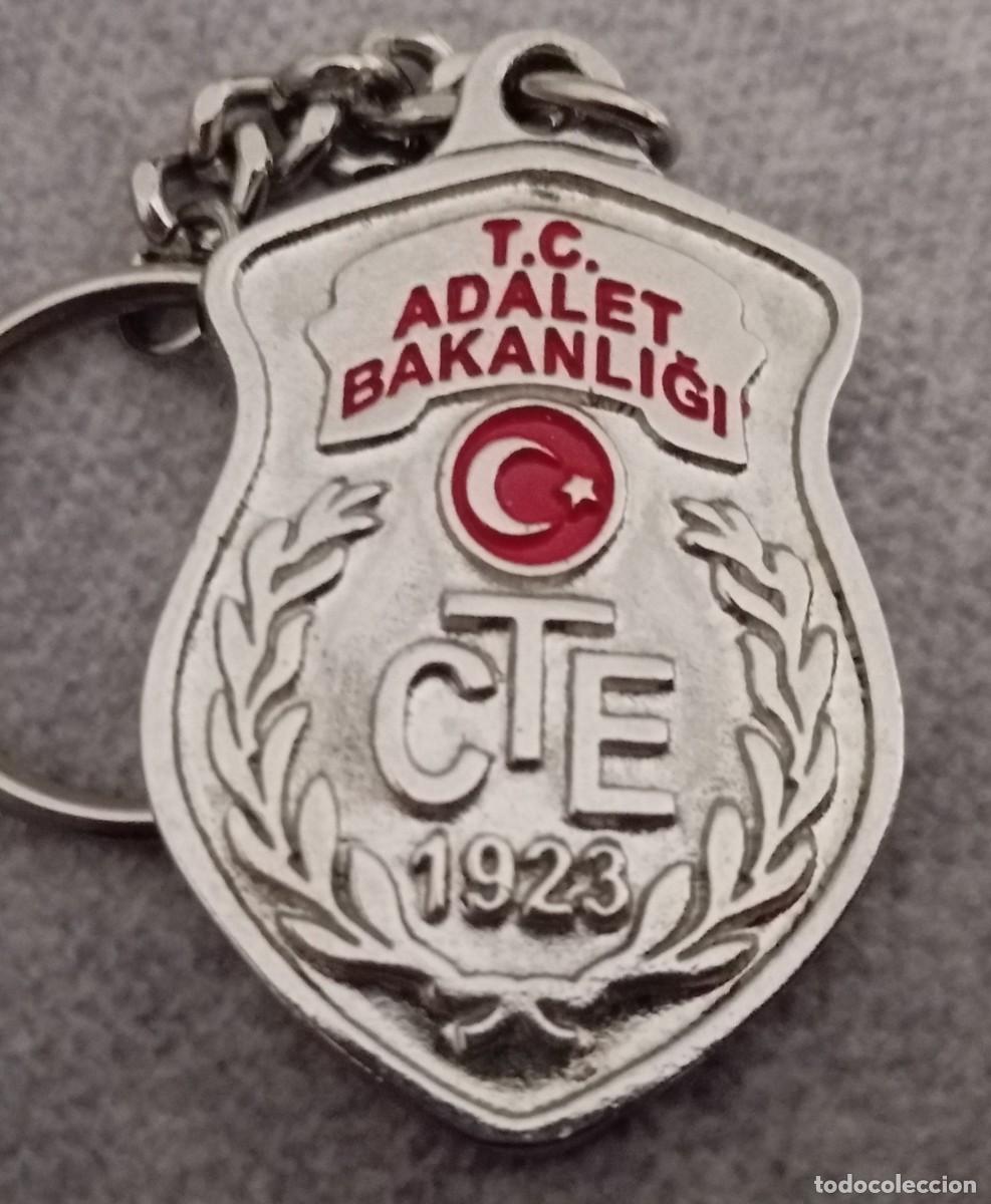 Coleccionismo de llaveros: LLAVERO METAL MINISTERIO DE JUSTICIA TURQU&Iacute;A.