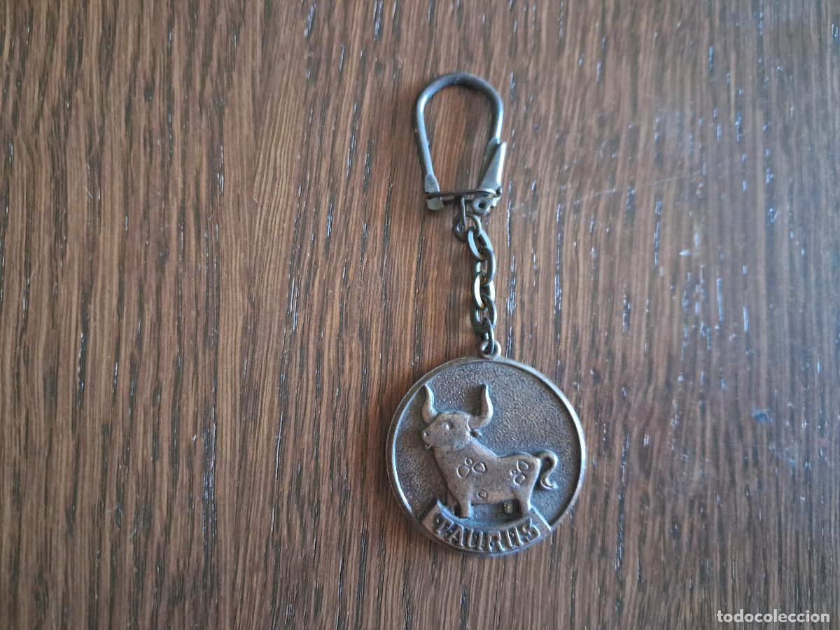 Coleccionismo de llaveros: llavero de metal de hor&oacute;scopos, taurus.