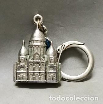 Coleccionismo de llaveros: LLAVERO DE METAL FACHADA BASILICA SAGRADO CORAZSON DE MONTMARTRE DE PARIS - LLAV-25096 - B-936