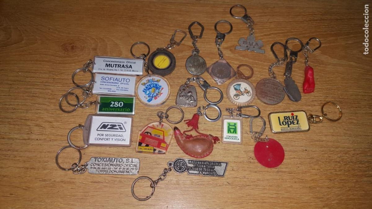 Coleccionismo de llaveros: LOTE DE 21 LLAVEROS VARIADOS - Foto 4