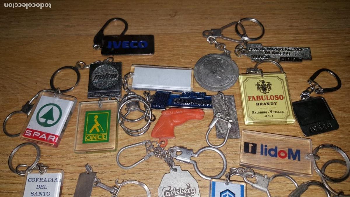 Coleccionismo de llaveros: LOTE DE 20 LLAVEROS VARIADOS - Foto 5