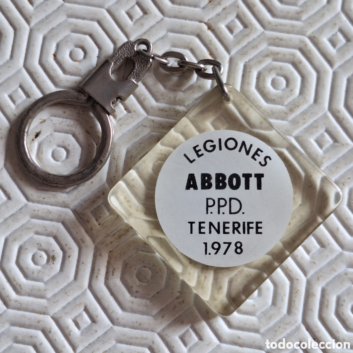 Coleccionismo de llaveros: Llavero Legiones Abbott P.P.D. Tenerife 1978