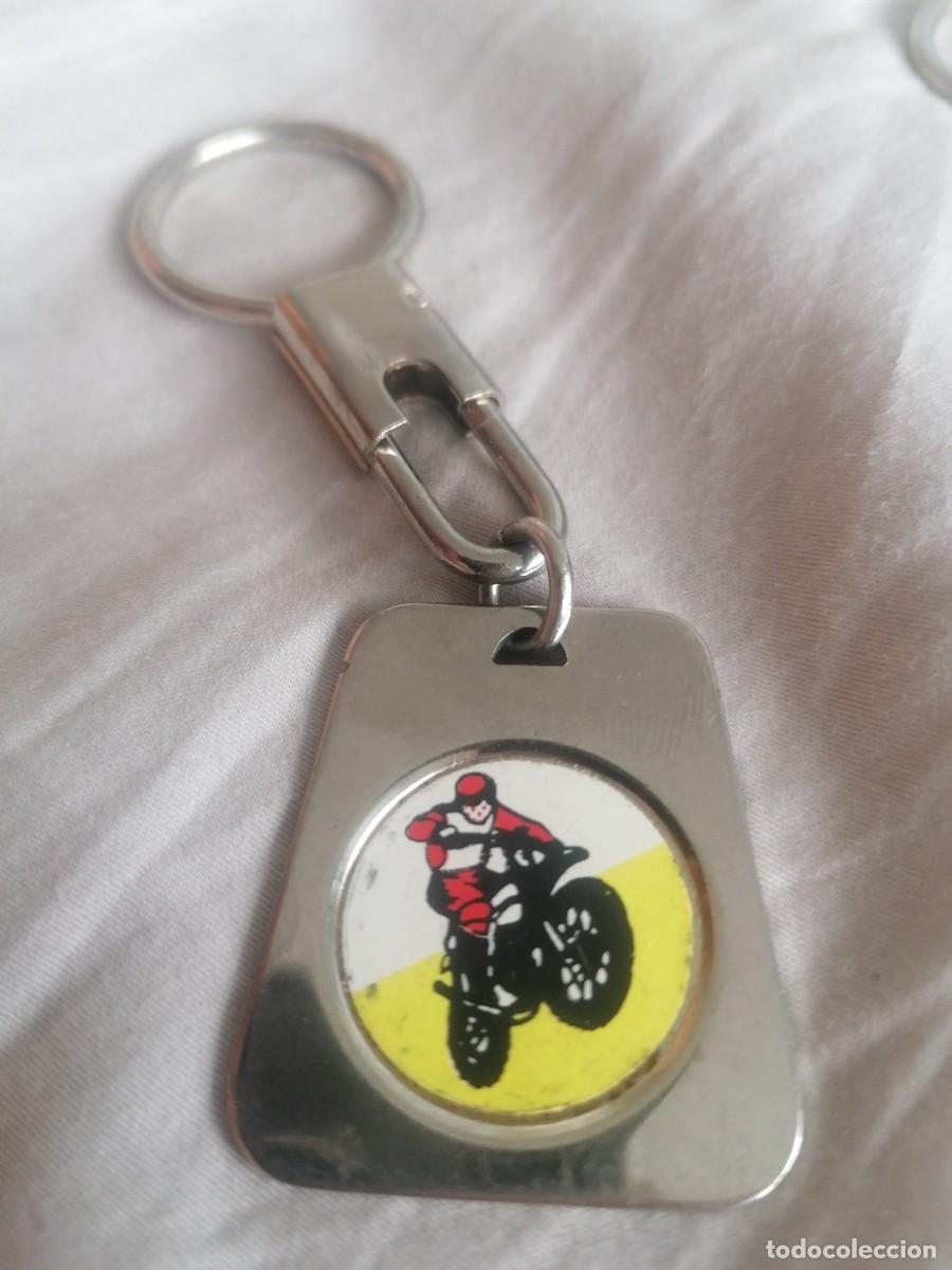 Coleccionismo de llaveros: Llavero con motivo de motociclismo motos motocross