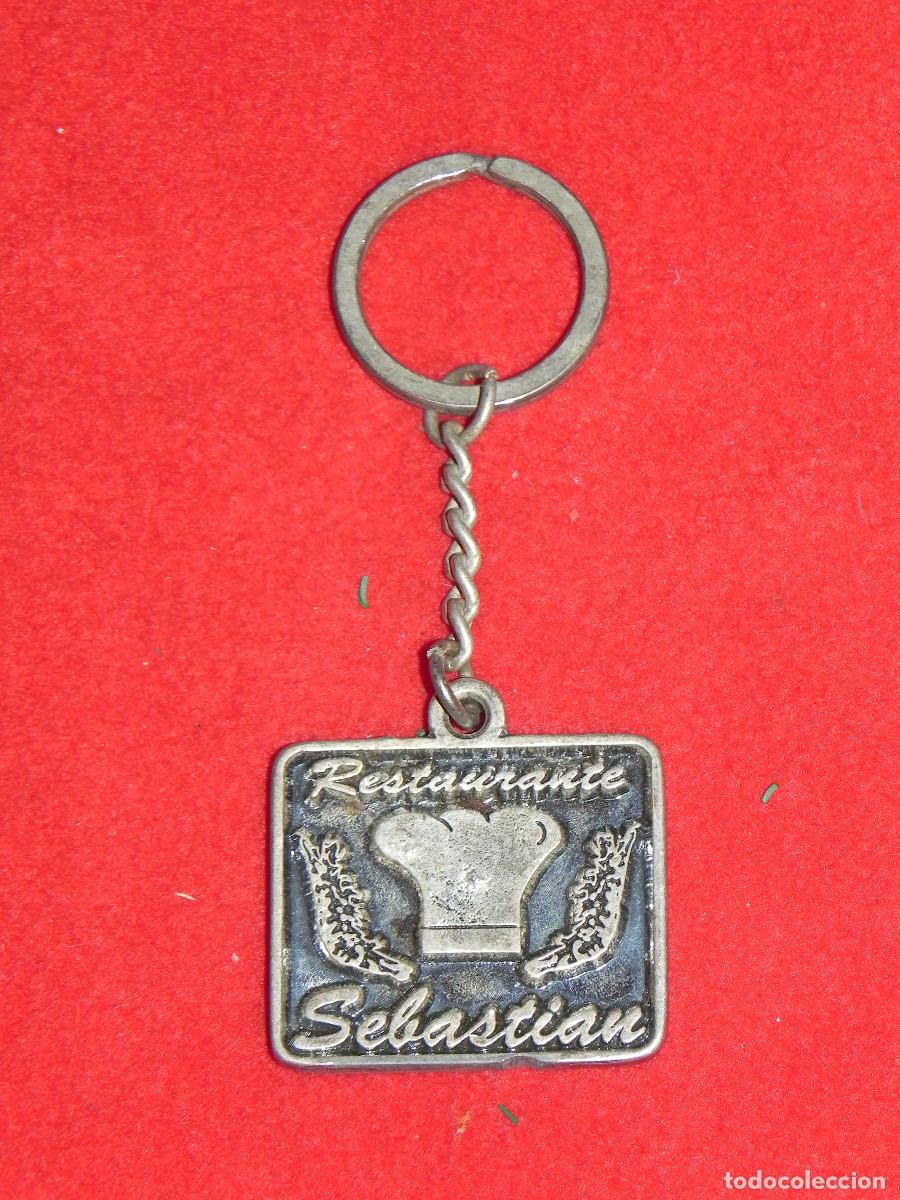 Sammlung von Schl&uuml;sselanh&auml;ngern: Llavero de Metal - Restaurante Sebasti&aacute;n - Sevilla.