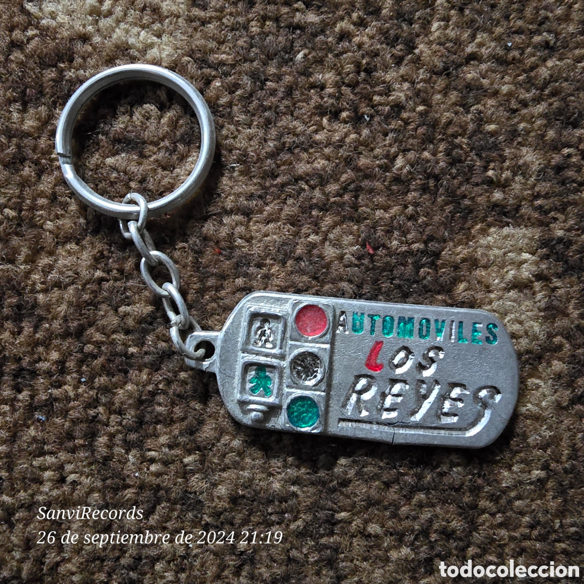Sammlung von Schl&uuml;sselanh&auml;ngern: LLAVERO AUTOM&Oacute;VILES LOS REYES, COMPRA - VENTA VEH&Iacute;CULOS (LAS PALMAS)