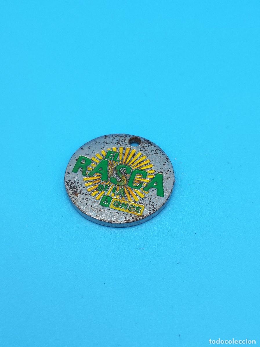 Coleccionismo de llaveros: Llavero moneda El Rasca de la once