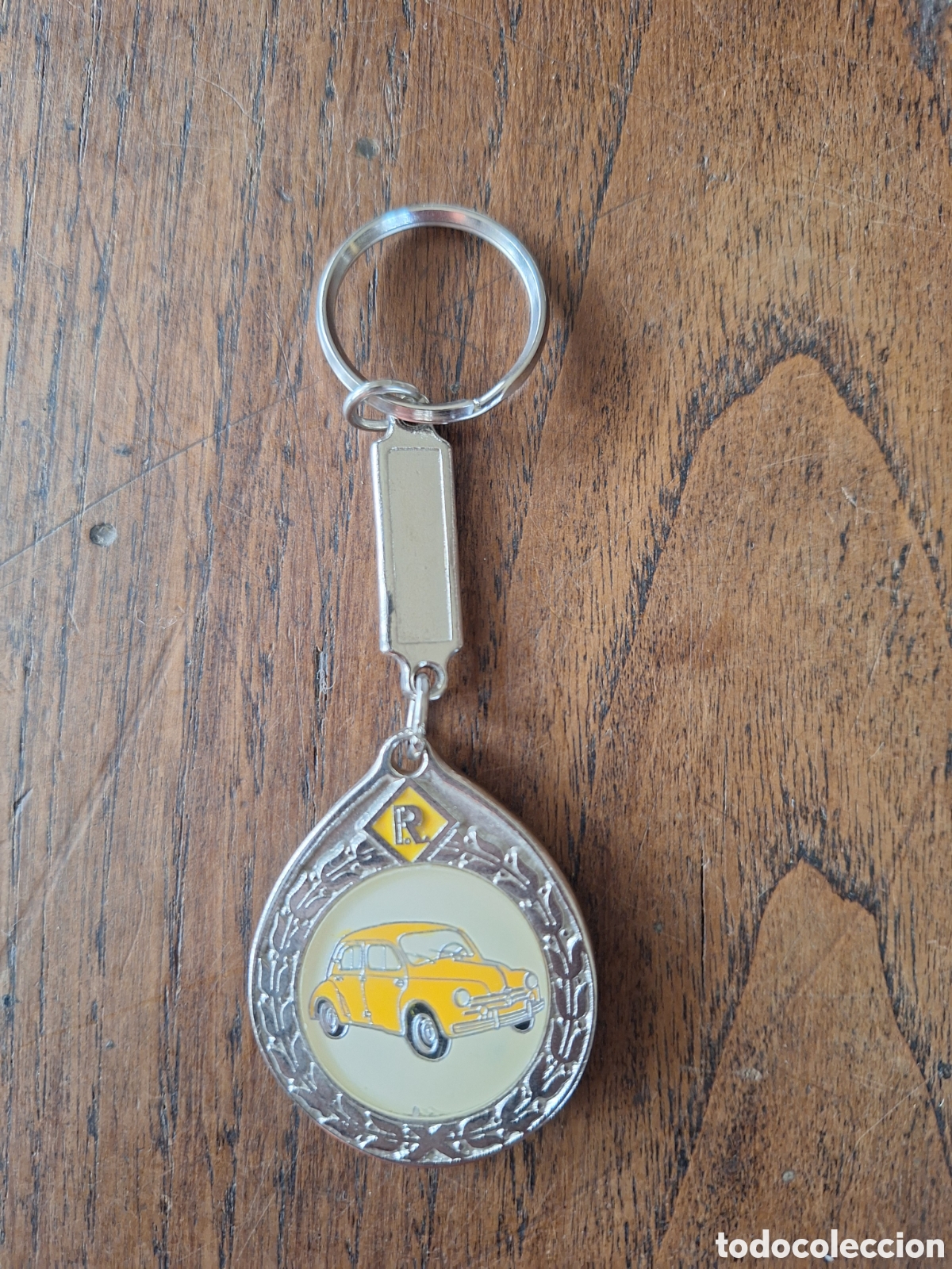 Collection of Keychains: Llavero autom&oacute;vil Renault 4/4 1947 / 1961