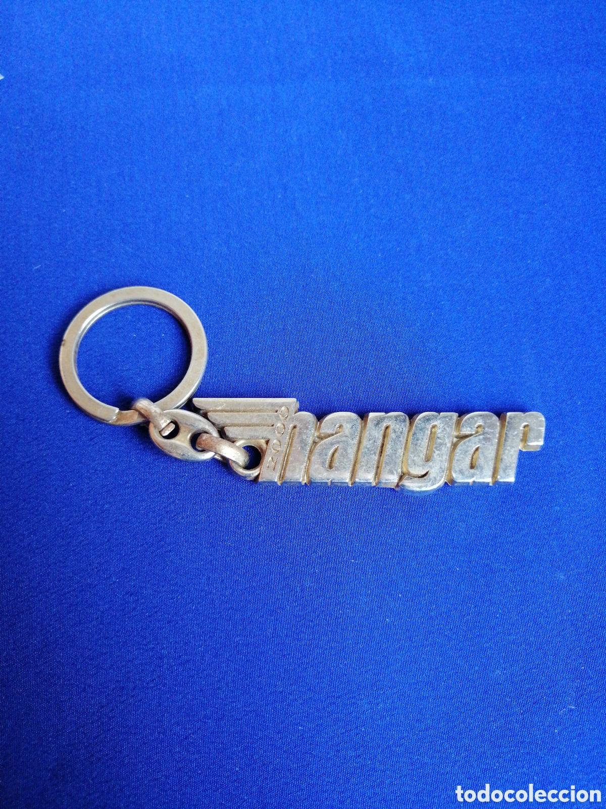Collectionnisme de portes-cl&eacute;s: HANGAR LLAVERO PUBLICIDAD