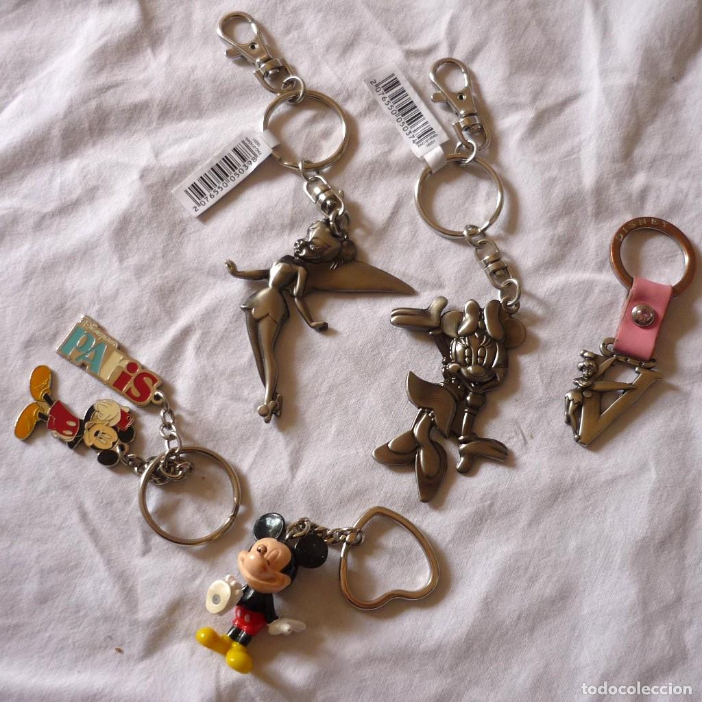 Collection of Keychains: 5 llaveros de Walt Disney