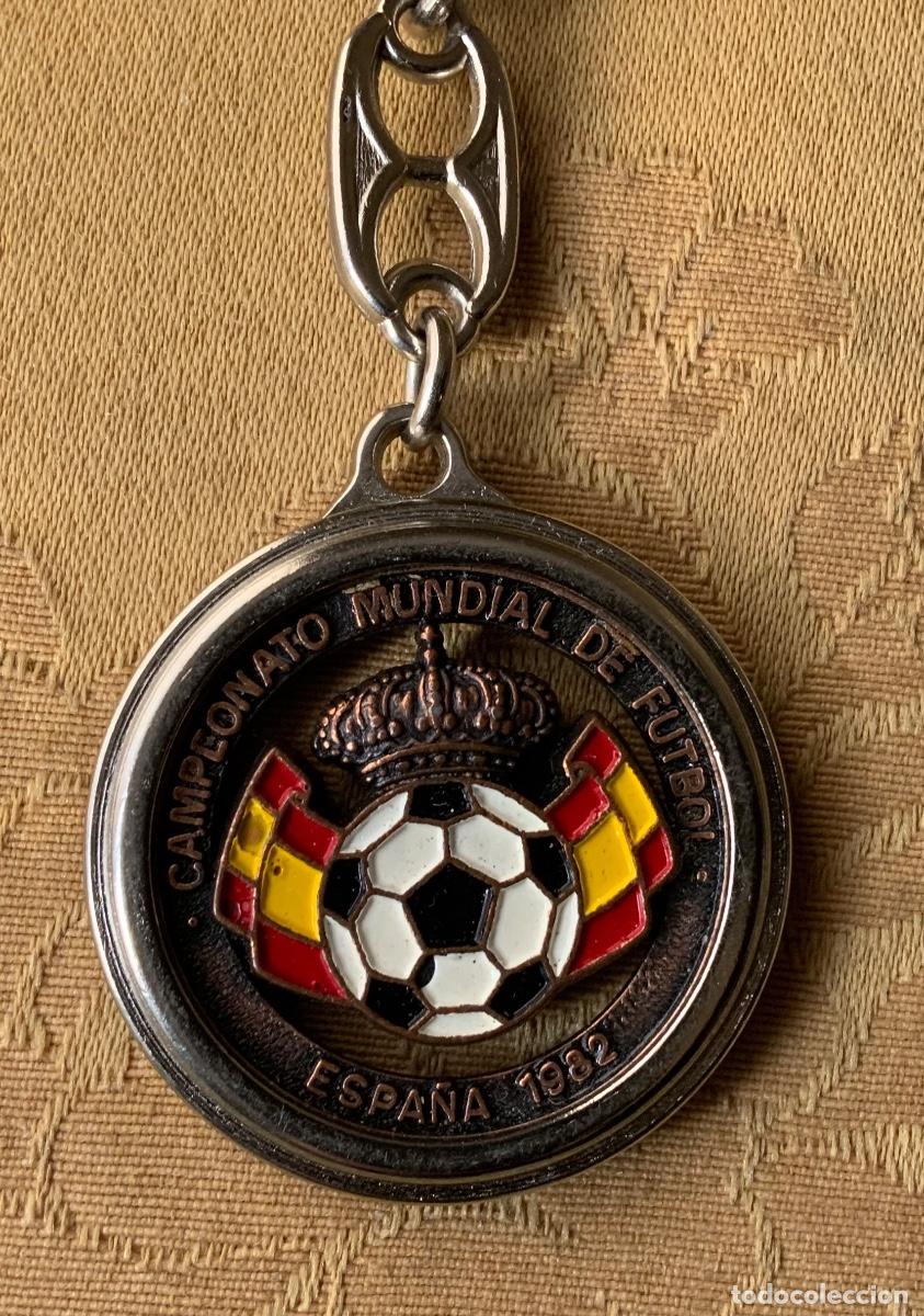 Coleccionismo de llaveros: LLAVERO CAMPEONATO MUNDIAL DE F&Uacute;TBOL ESPA&Ntilde;A 1982