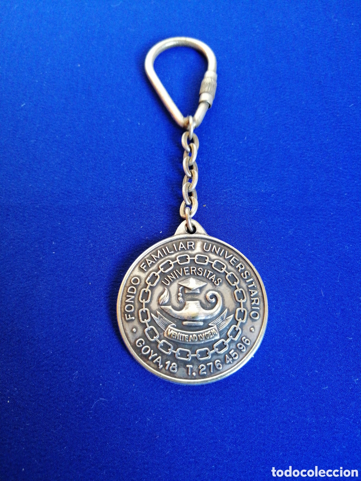 Collectionnisme de portes-cl&eacute;s: FONDO FAMILIAR UNIVERSITARIO LLAVERO ANTIGUO