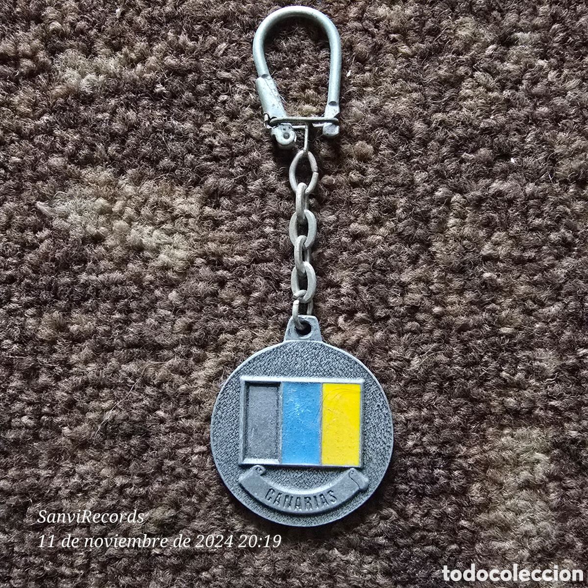 Collection of Keychains: LLAVERO CANARIAS, AGENCIA DE ADUANAS DARIAS (LAS PALMAS DE GRAN CANARIA)