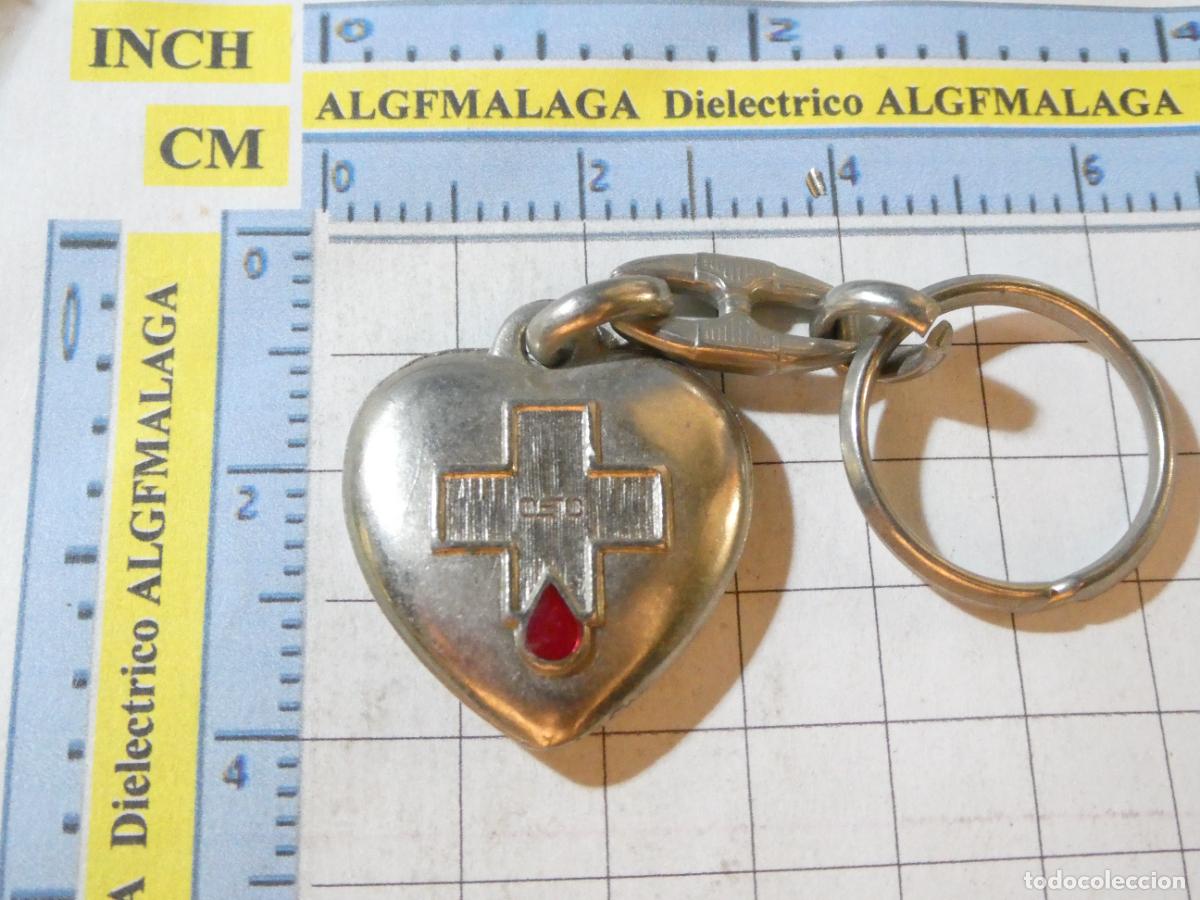 Sammlung von Schl&uuml;sselanh&auml;ngern: LLAVERO DE LA HERMANDAD DE DONANTES DE SANGRE DE JAEN