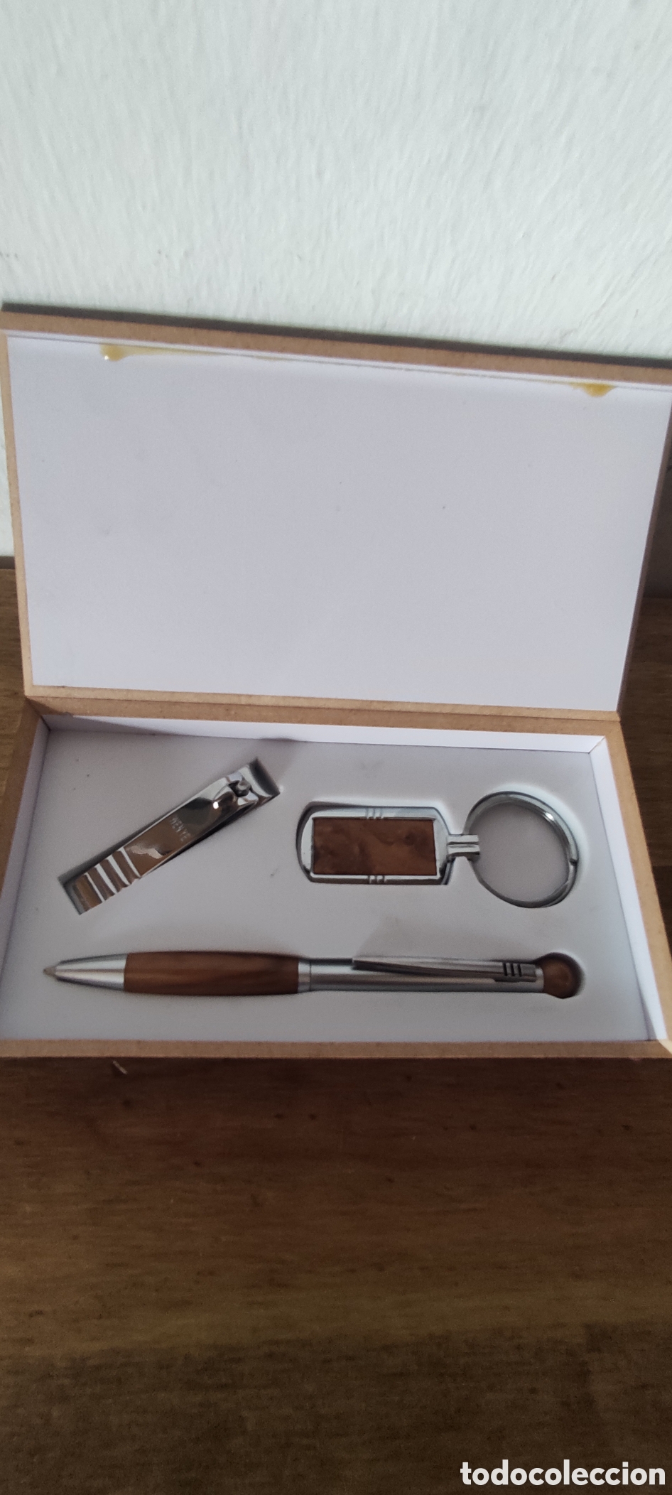 Coleccionismo de llaveros: Estuche bol&iacute;grafo etc - Foto 2