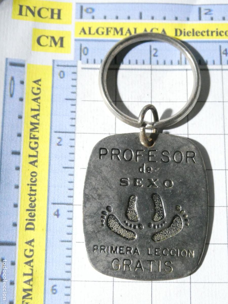 Sammlung von Schl&uuml;sselanh&auml;ngern: LLAVERO DE HUMOR. PROFESOR DE SEXO PRIMERA LECCI&Oacute;N GRATIS