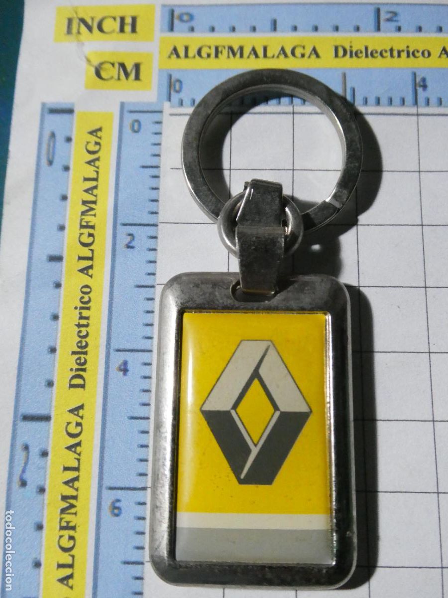 Collectionnisme de portes-cl&eacute;s: LLAVERO DE COCHES MOTOS. RENAULT CONCESIONARIOS FUENGIROLA M&Aacute;LAGA