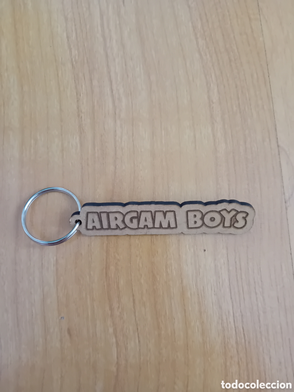 Colecionismo de porta-chaves: EXCLUSIVO LOTE 4 LLAVEROS AIRGAM BOYS. HECHOS DE MADERA